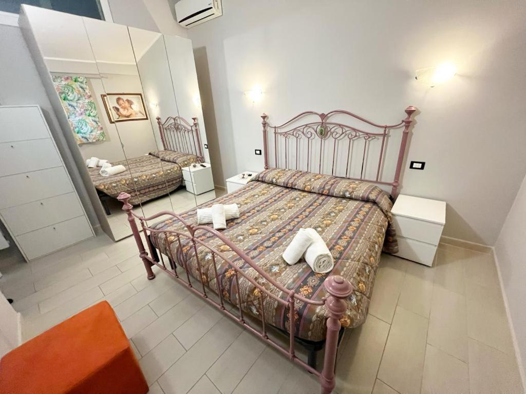 Apartment Taormina Center, Via Celestino Penna 6 Ngoại thất bức ảnh