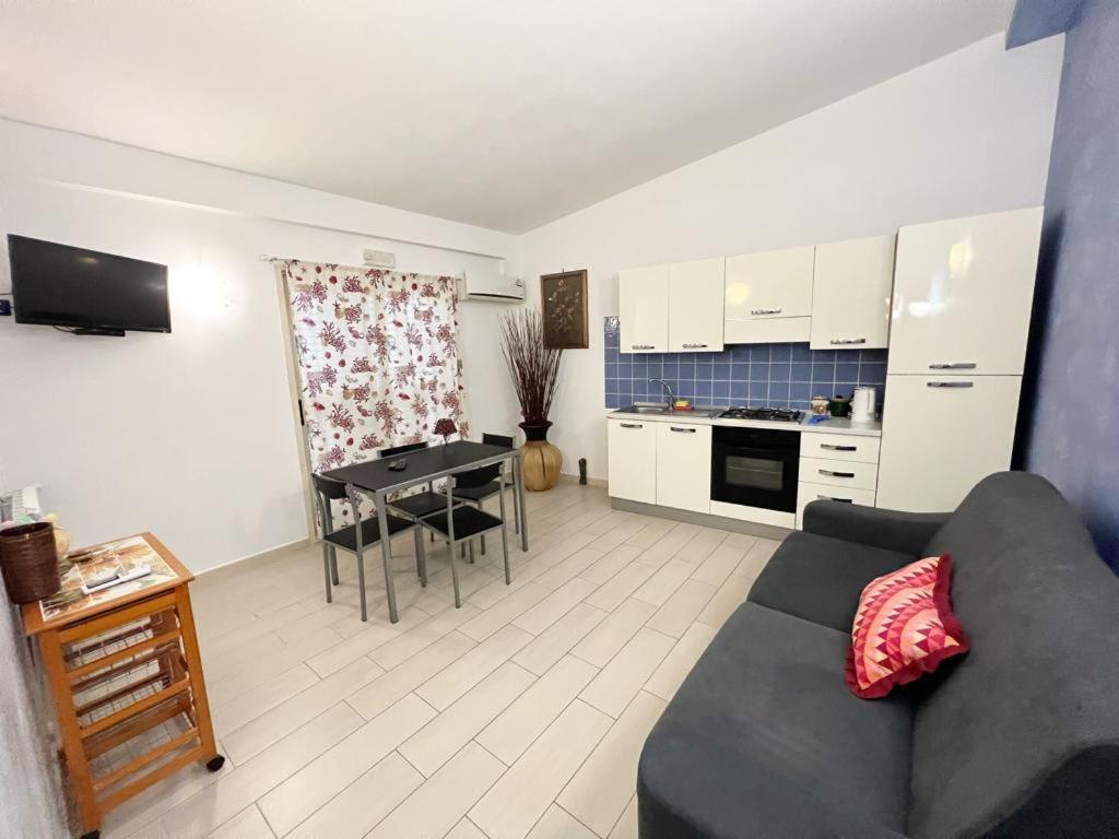 Apartment Taormina Center, Via Celestino Penna 6 Ngoại thất bức ảnh