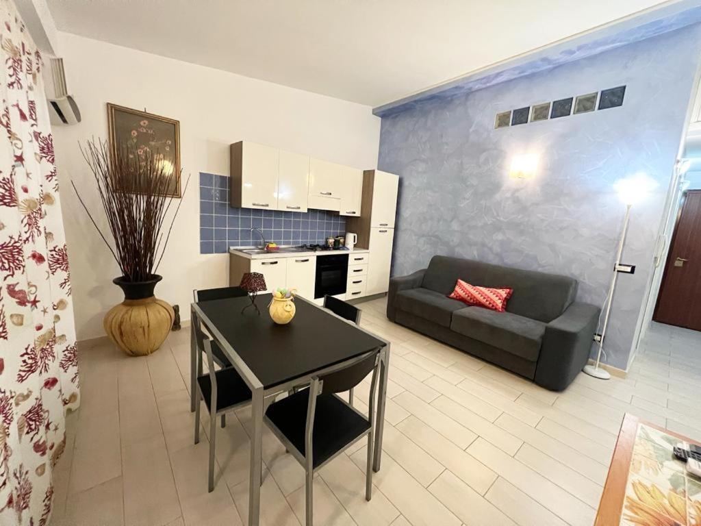 Apartment Taormina Center, Via Celestino Penna 6 Ngoại thất bức ảnh